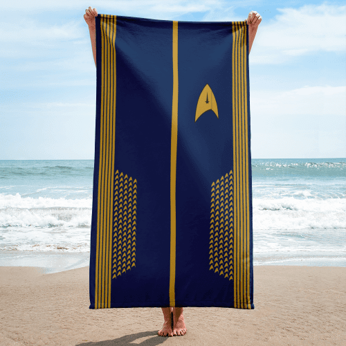 ST D CUB 100199 Beach Towel Lifestyle MF